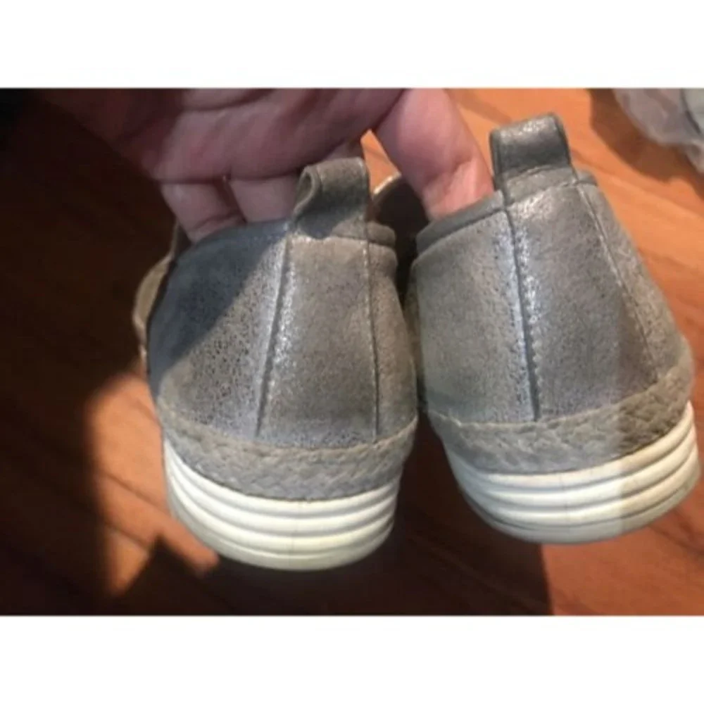 Paul Green two tone leather Posh espadrilles flat slipon sneakers size 8.5